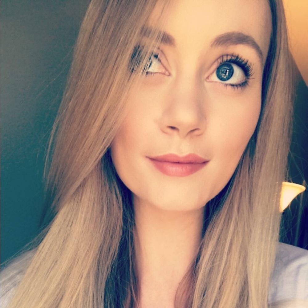 Meet your Posher, Fallynn